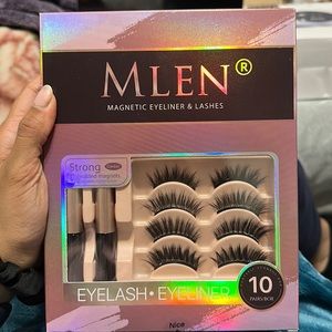 Magnetic lashes. New in box